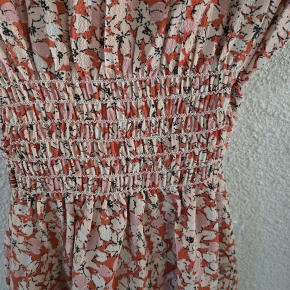 Max Studio Floral Mini Dress in Red and White - Picture 7 of 7